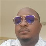 Prof a domicile donne des cours de soutien aide pour les devoirs et suis attentivement l'évolution de ses étudiants